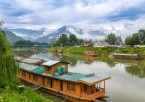 Arrival in Srinagar – Dal Lake & Houseboat Stay