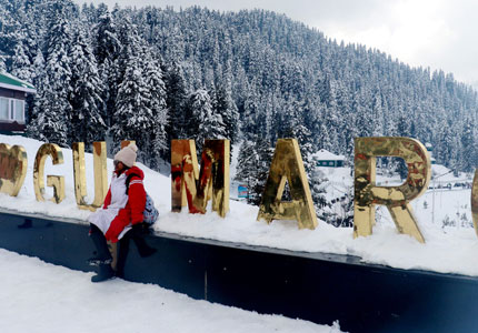 Complete Kashmir Loop Tour: Gulmarg, Pahalgam & Sonmarg